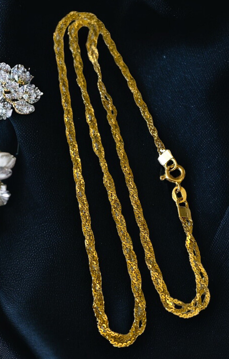 Vintage 14K Solid Italian Gold 17.75” 3mm Braided Necklace 6.4 grams!