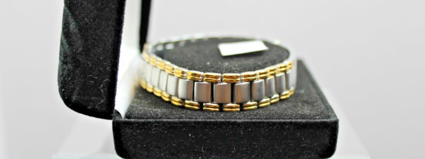 Brushed Silver Tone Engravable SPEIDEL ID Bracelet Brushed Silver Tone 8″ NIB