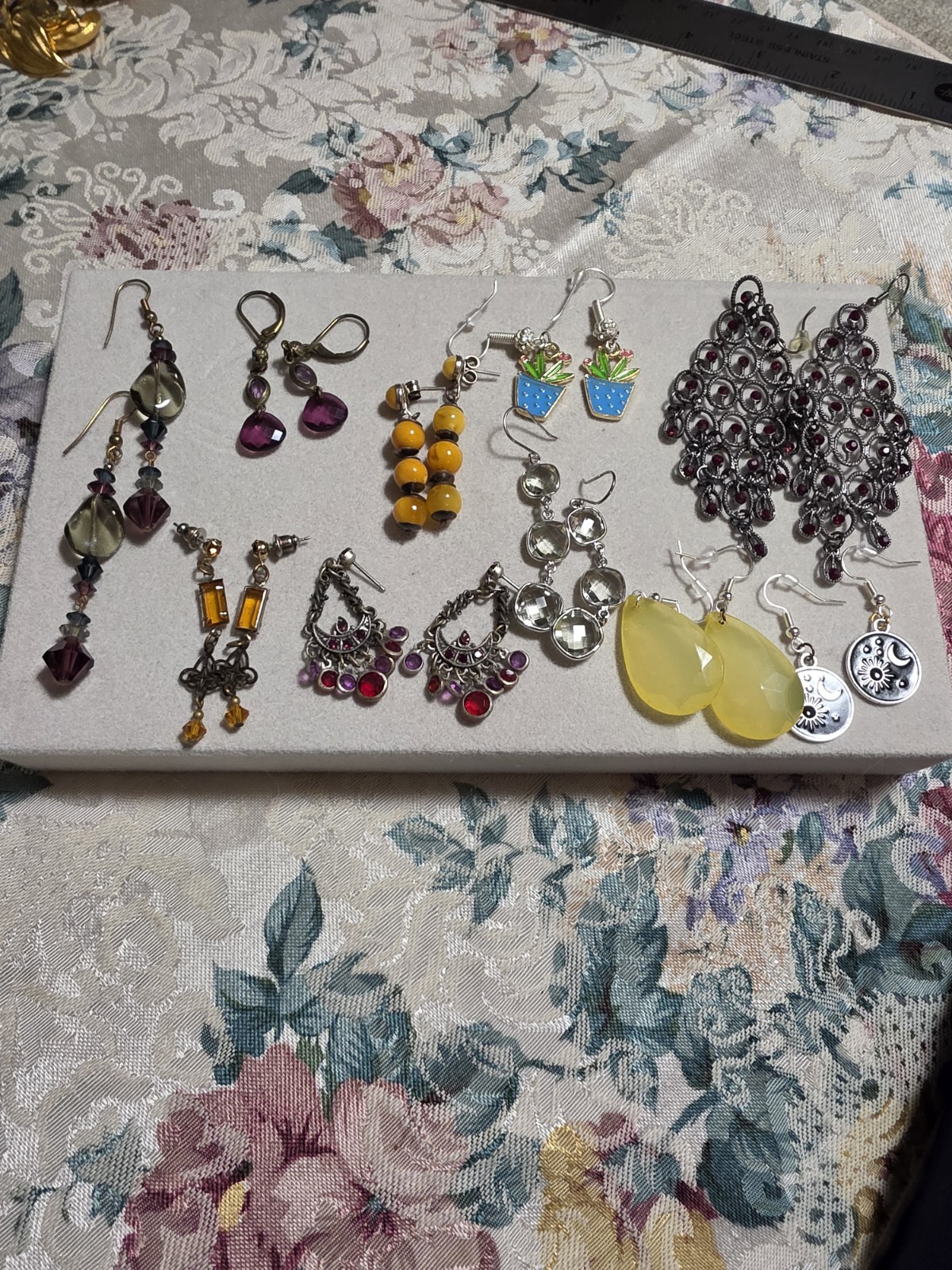 Vintage Hook Dangle Earrings Lot Of 10 Pairs
