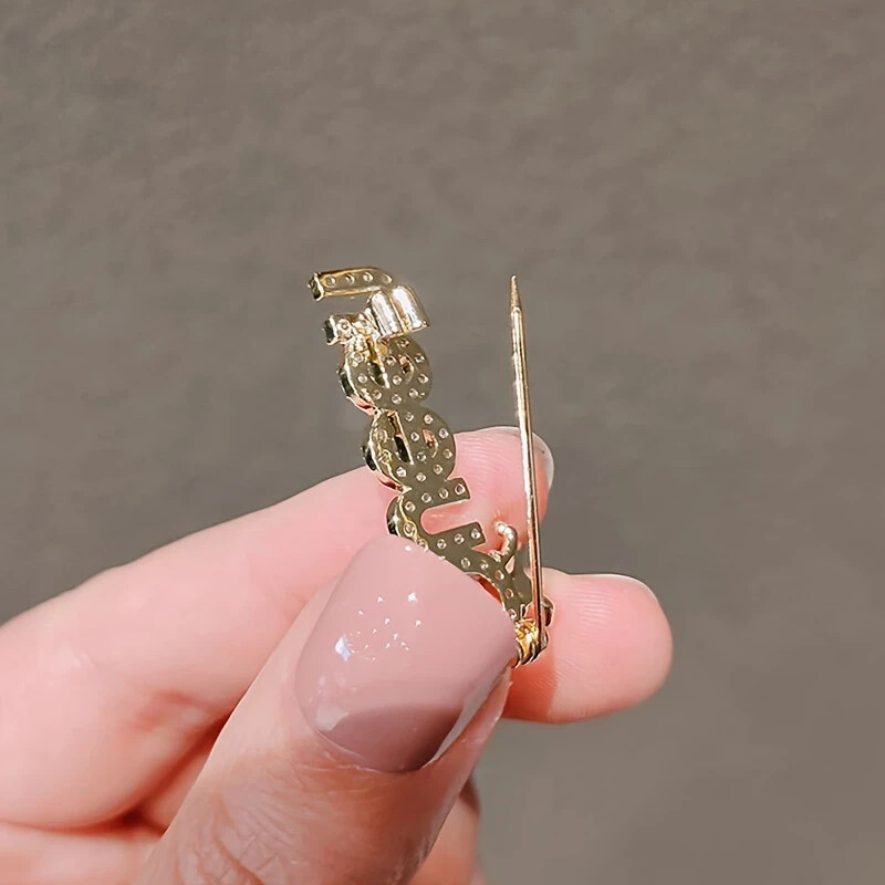 Sparkle QUEEN Brooch Pin Rhinestones Women Party Gift Golden Tone Clothing Acce