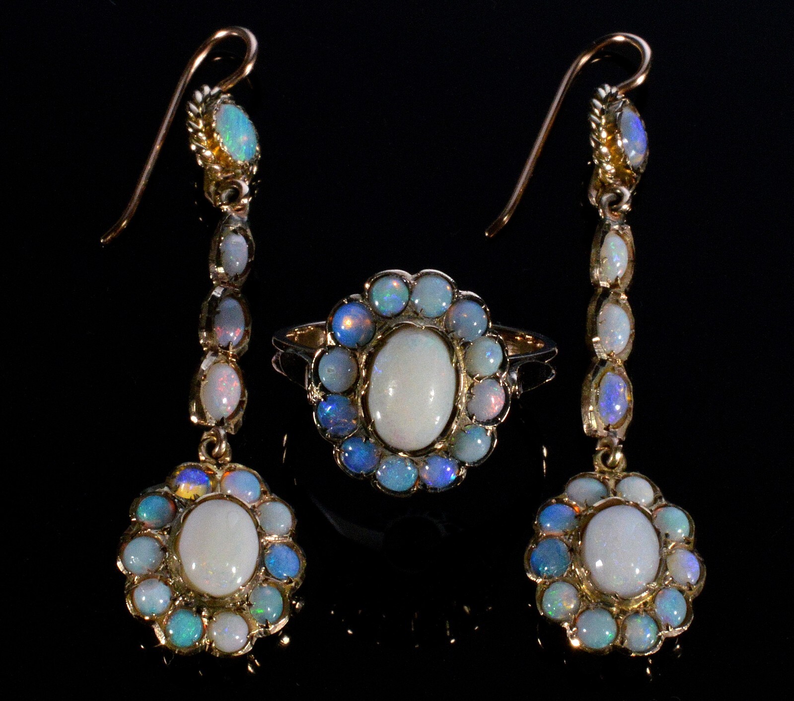ANTIQUE VICTORIAN 9K GOLD OPAL EARRINGS RING SET C.1890