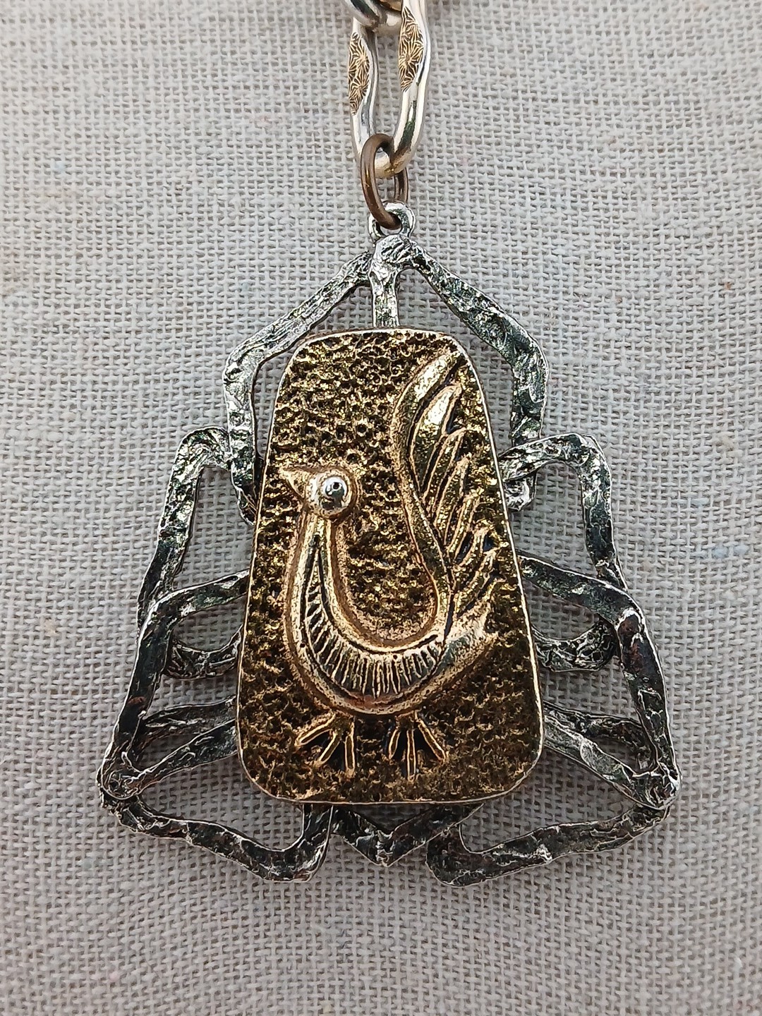 RARE SIGNED ART TWO TONE Brutalist hammered bird design pendant necklace