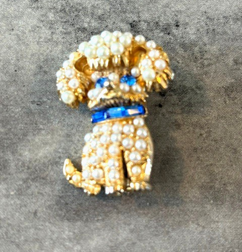 Vintage Gold Tone Puppy Dog Pin with Blue Rhinestone and Pearls Brooch