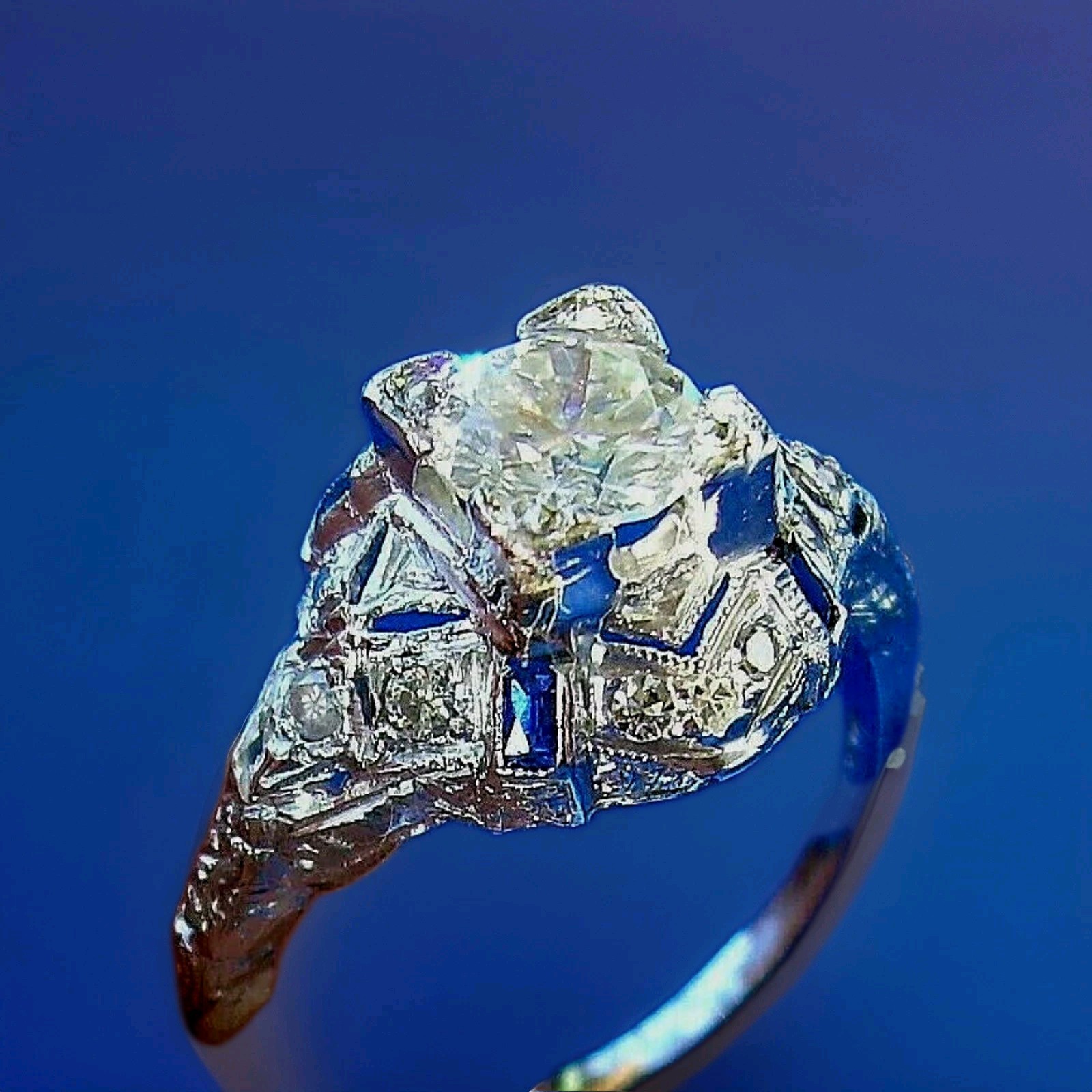Original EARTH MINED DIAMOND Deco Engagement Ring 1 ct Vintage PLATINUM Sapphire