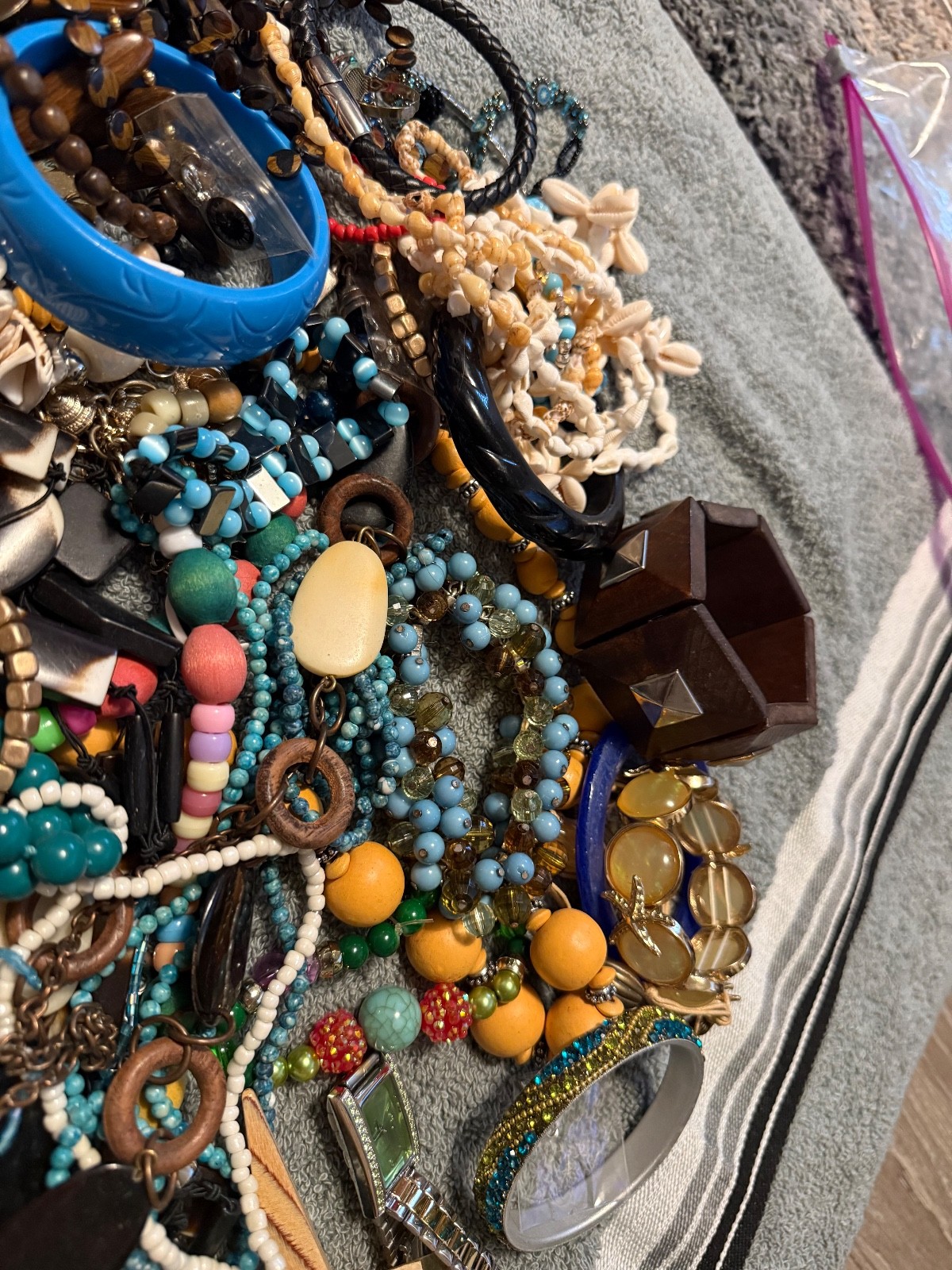 1 lb Coastal Wearable Curated Jewelry Mystery Lot Vintage to Modern Shells Beach