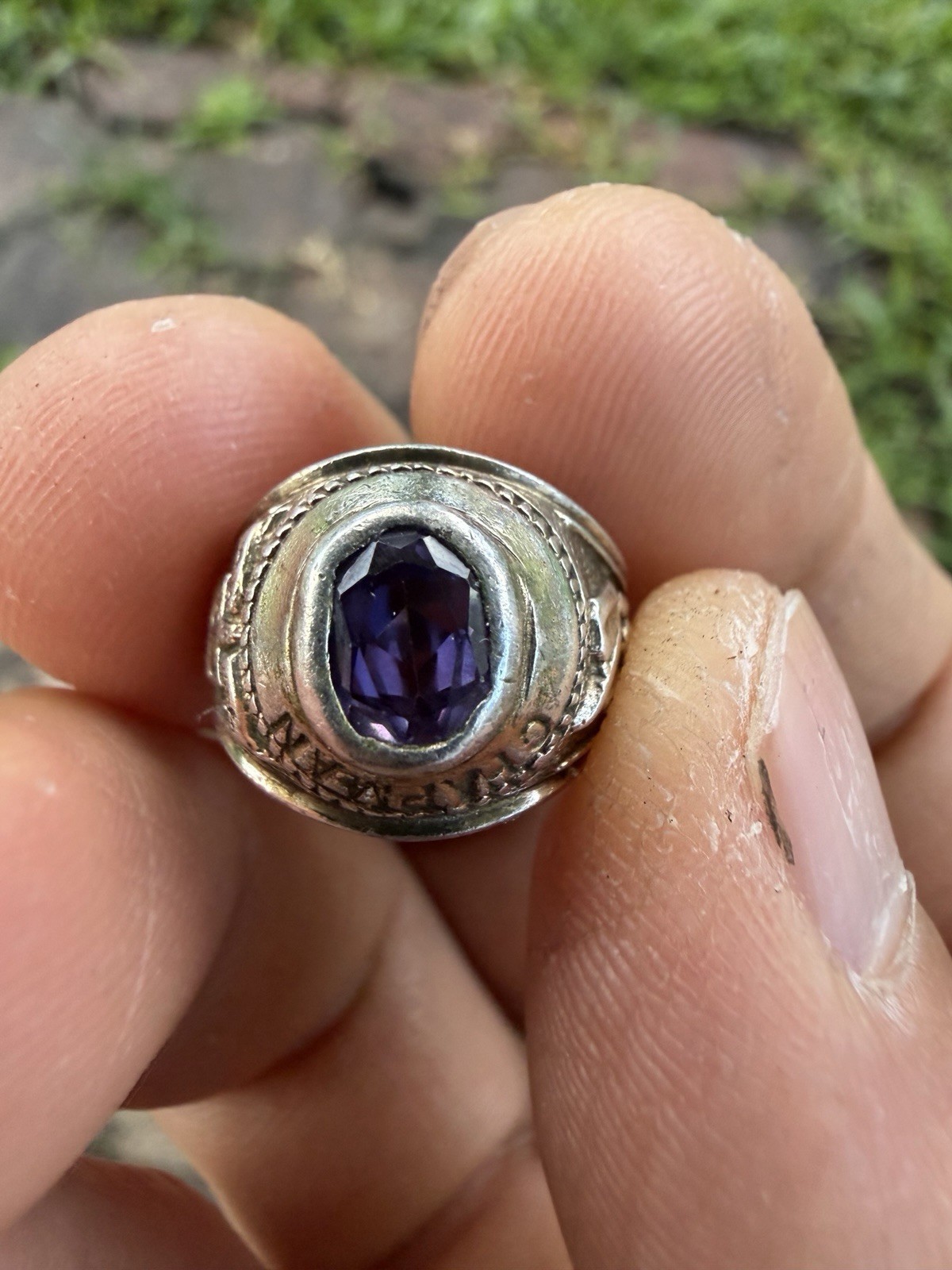 Vintage Class Ring For Women