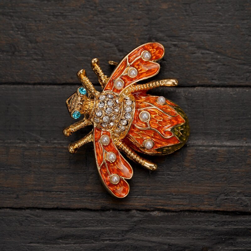 Women Enamel Brooch Vintage Classic Pearl Pin Dress Clothing Corsage Accessories