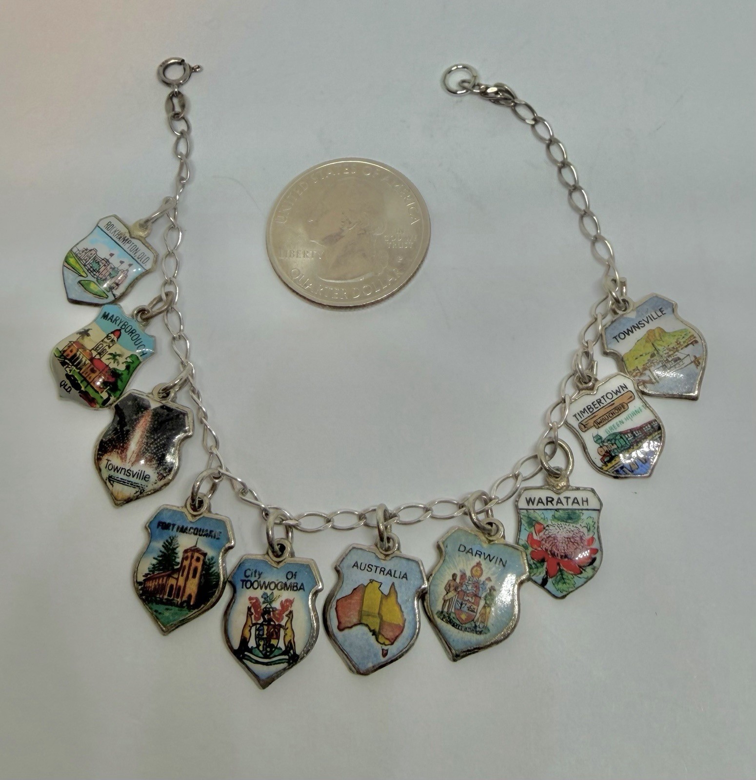 Vintage 10 Australia Tourist Historical Sites Shield Charms 925 Bracelet 7 3/4”