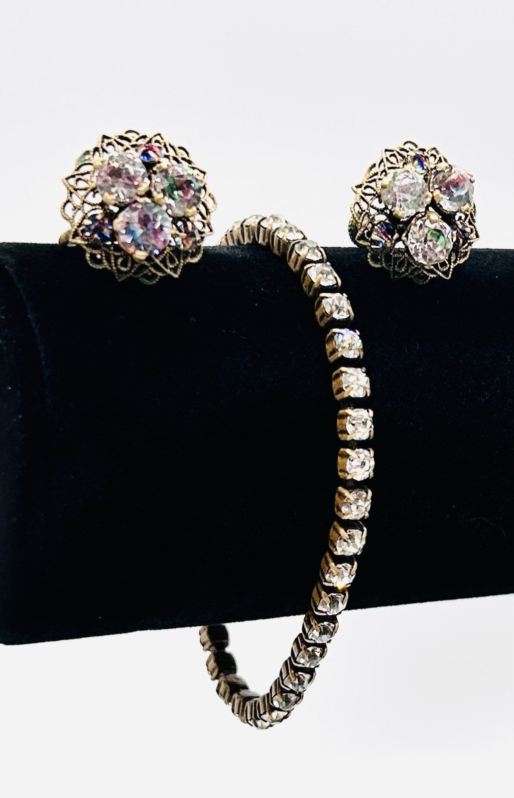 Vtg CZECH Screw-back Cluster EARRINGS and BRACELET SET-Gold Tone-RHINESTONE