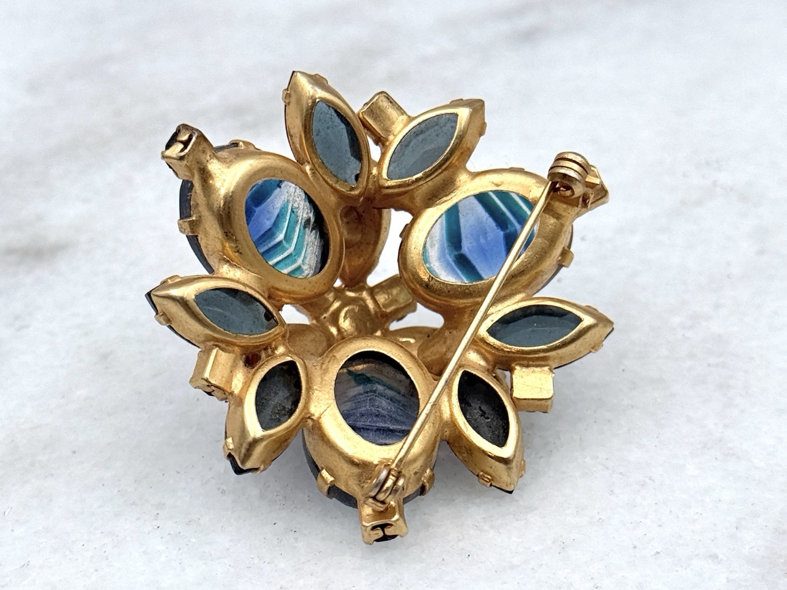 Stunning Vintage Brooch Pin With Blue Stones Layered Domed Rhinestones.