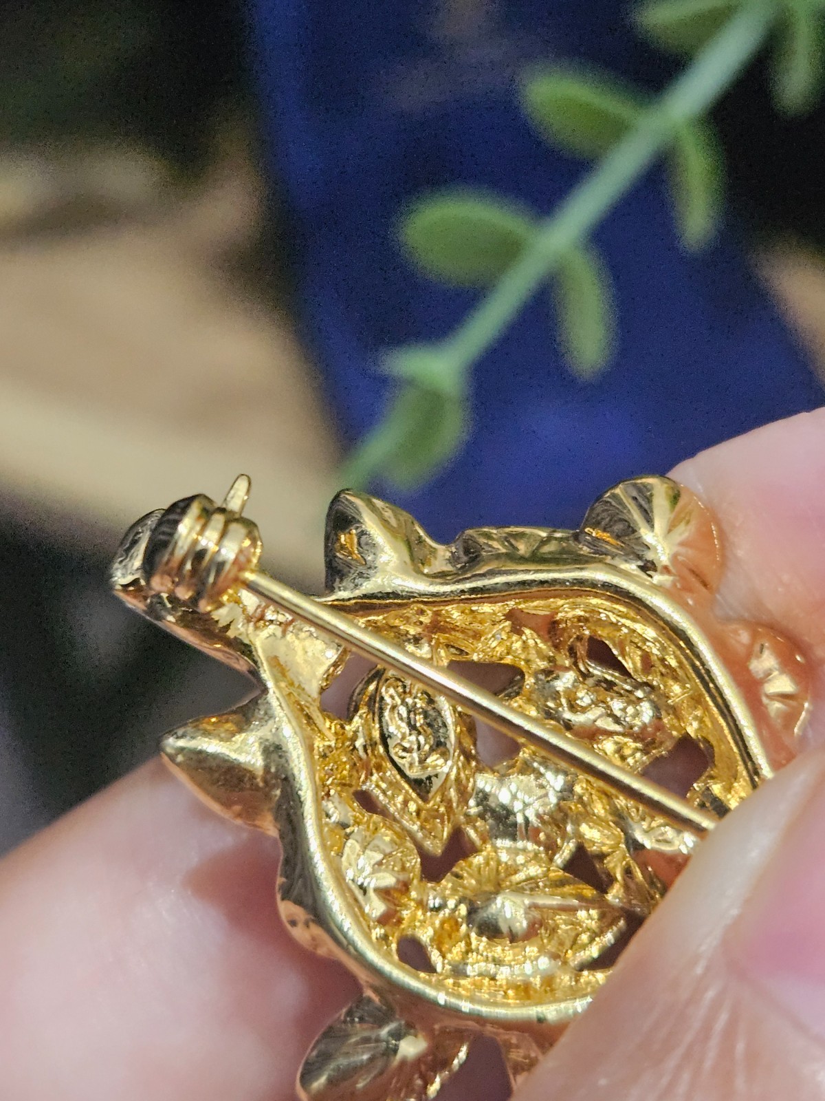 Vintage YSL Yves Saint Laurent Brooch Pin Blue Green Crystal Gold Tone With Box