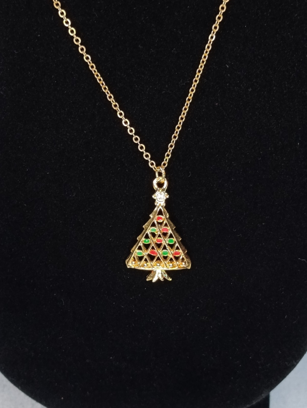 Vintage Gold Tone Christmas Tree Pendant Necklace – Handmade Metal Alloy