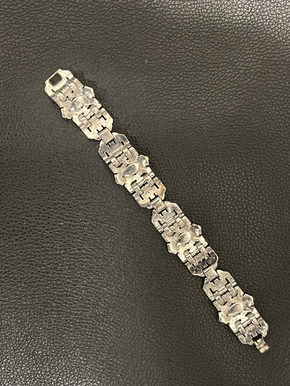 KTF TRIFARI 1930’S BRACELET Art Deco Wide Pave CLEAR Rhinestone Baguette 7.25