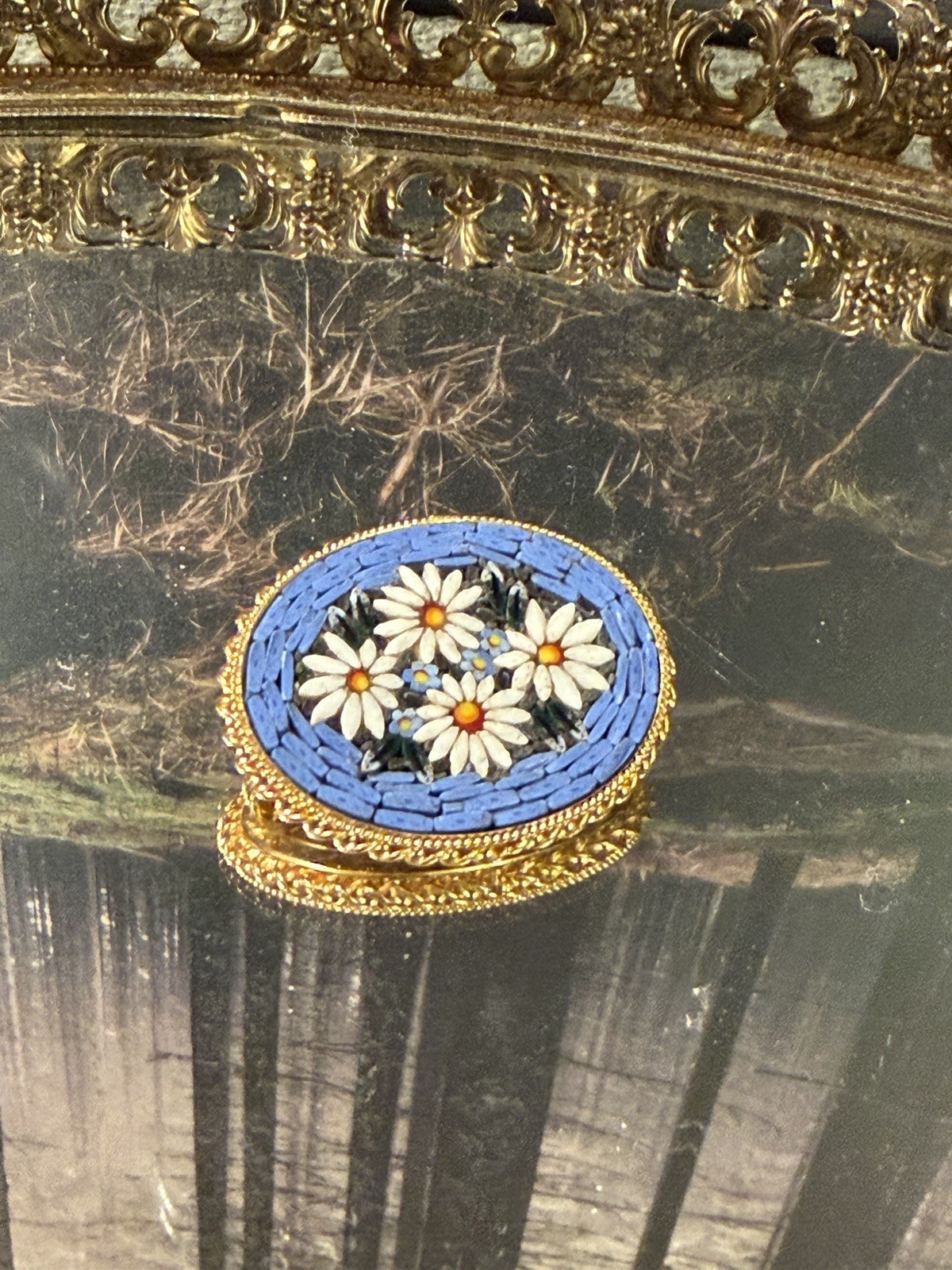 Vintage Italian Micro Mosaic Daisy Flower Floral Gold Tone Oval Pin Brooch