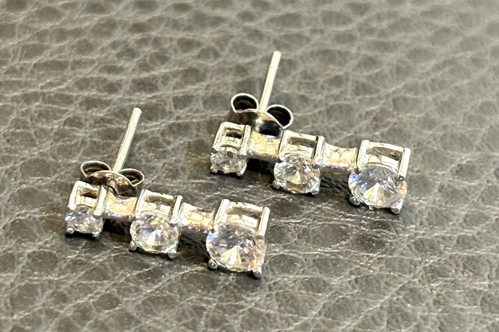 Cubic Zirconia CZ Triple Drop Past Present Future Earrings 925 Silver Studs