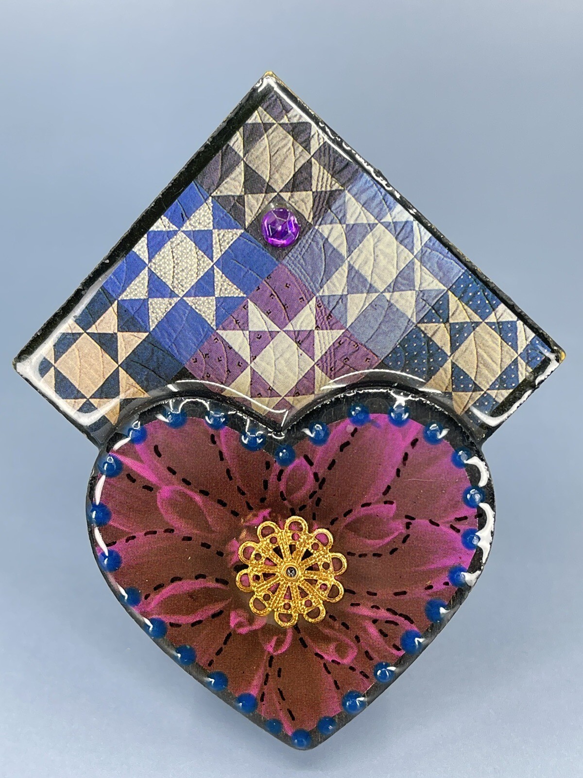 Brooch Betty Williams Carbol images of the heart wood multi colored art 3.25″