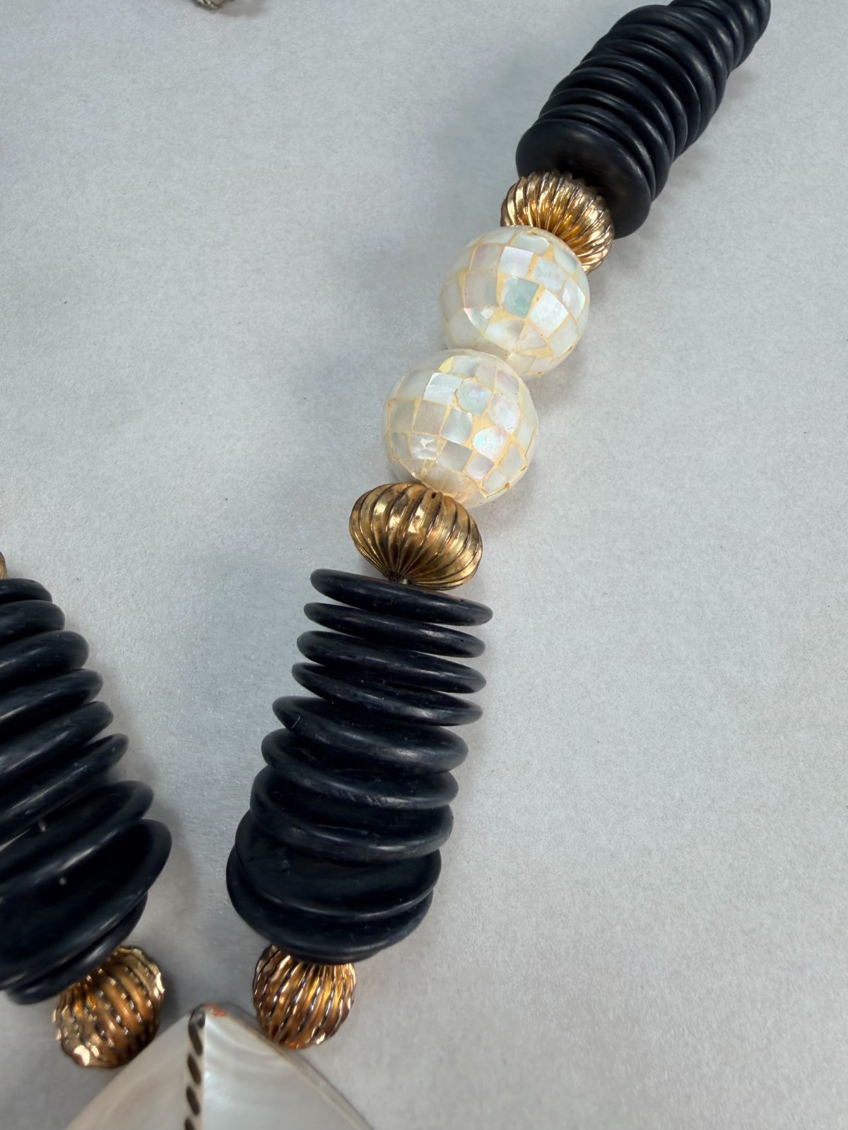 Vintage Stunning Mother Of Pearl Teardrop Pendant Necklace Black Bead Statement