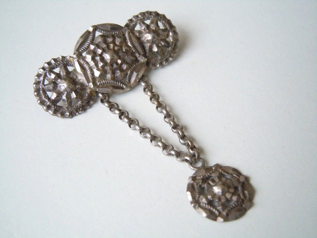 Vintage Silver Brooch Button Chain Pendant 7.2 G/4.3 X 6.5 Cm