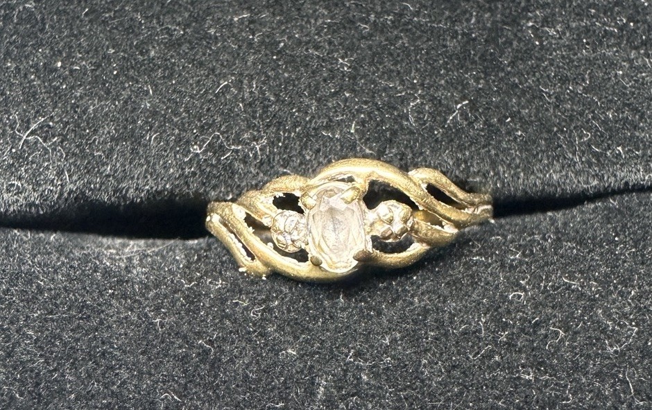 Lot of 15 Vintage 10k & 14k Gold Rings, Diamond, Ruby, Pearl, Citrine, etc