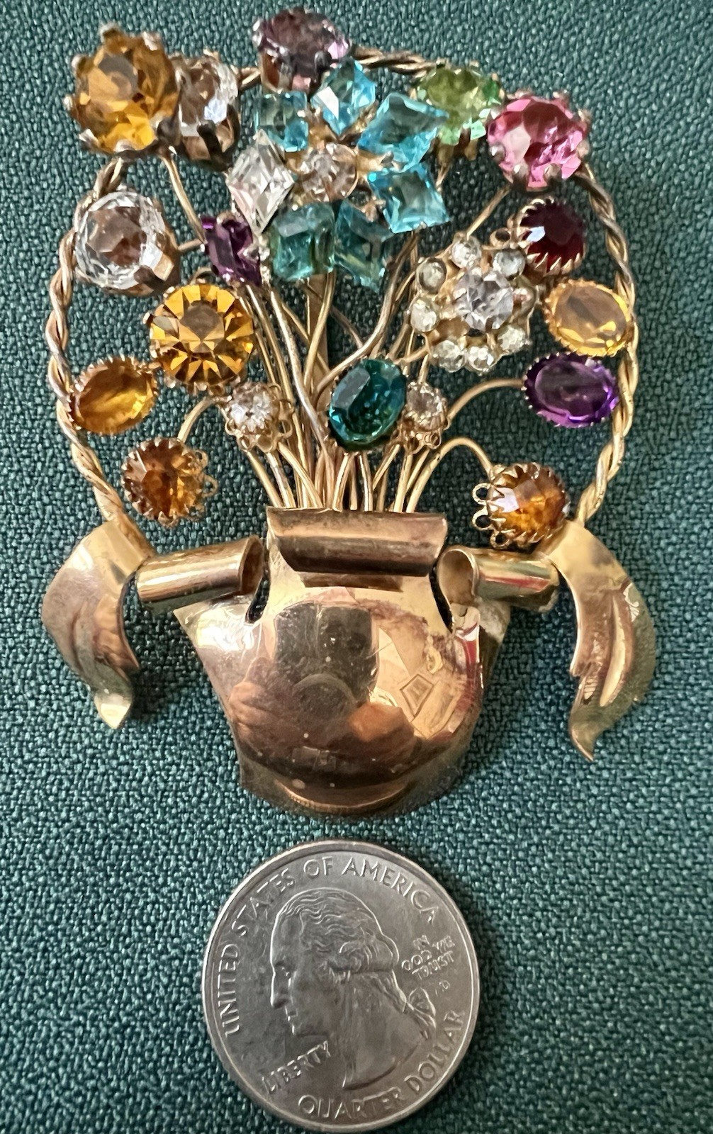 1940s SIGNED VOUGE FLOWER BASKET BROOCH FULL MULTI COLORED RHINESTONE FLOWERS