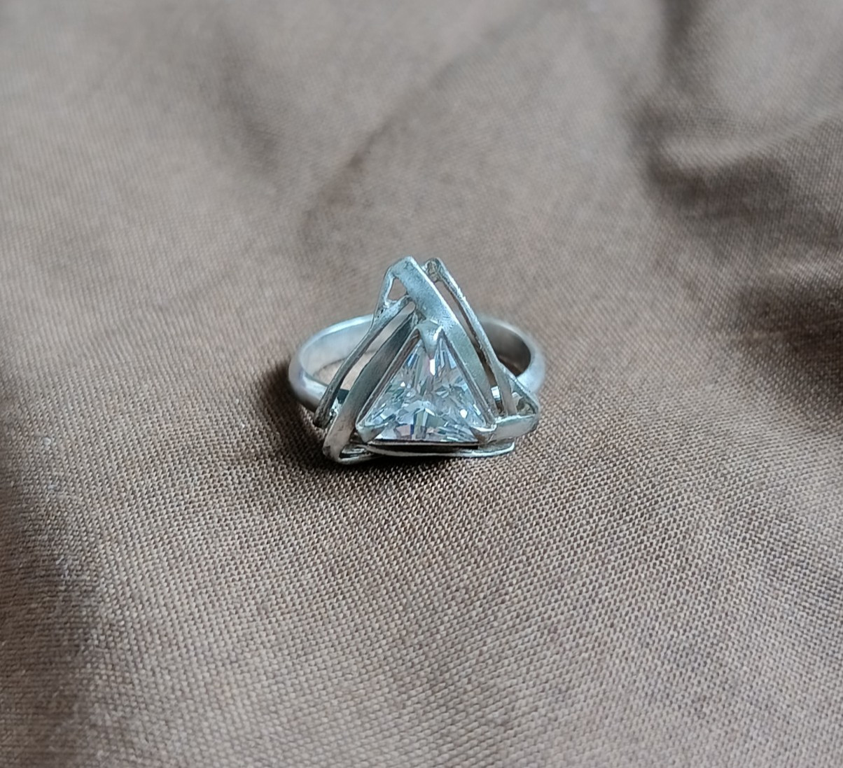 Ring 925 Silver Size 8 Vintage Original Jewelry Clear Triangular Stone 4.65 g