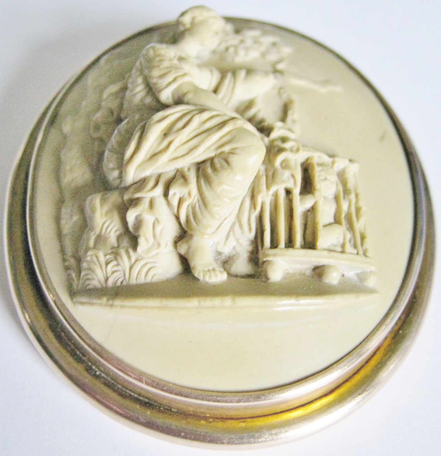 EXTREMELY RARE ANTIQUE HIGH RELIEF LAVA CAMEO 10K GOLD CUPID SELLER PUTTO IN PEN