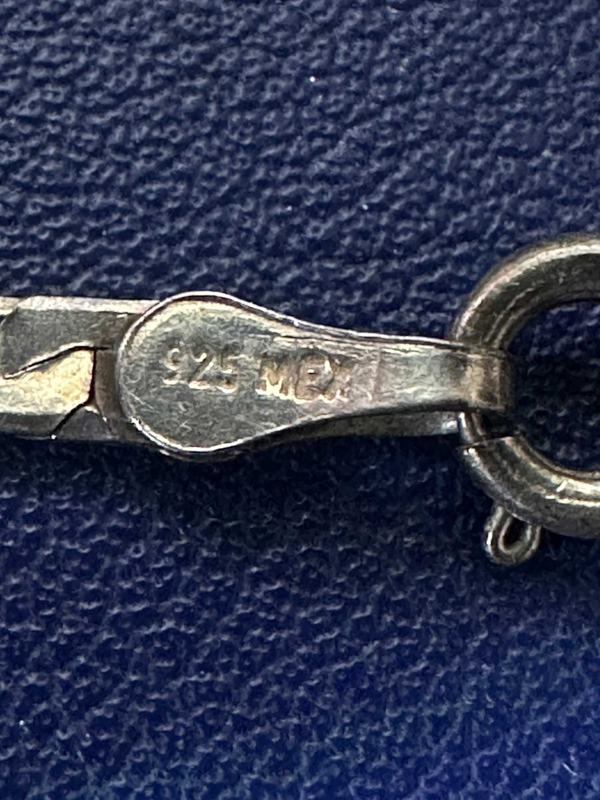 26g 1980s Taxco Mexico 925 Sterling Silver Modernist Zigzag Design with Chain