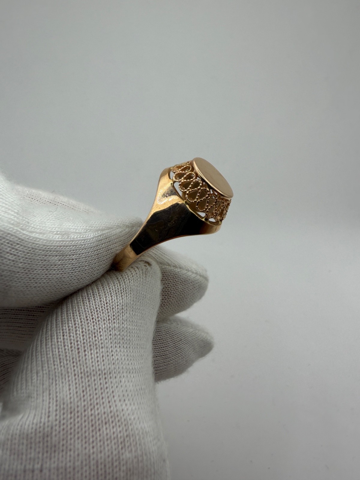 Vintage Soviet 14K Rose Gold Signet Ring 583 USSR Oval Ring Size 9.75 – 3.74g