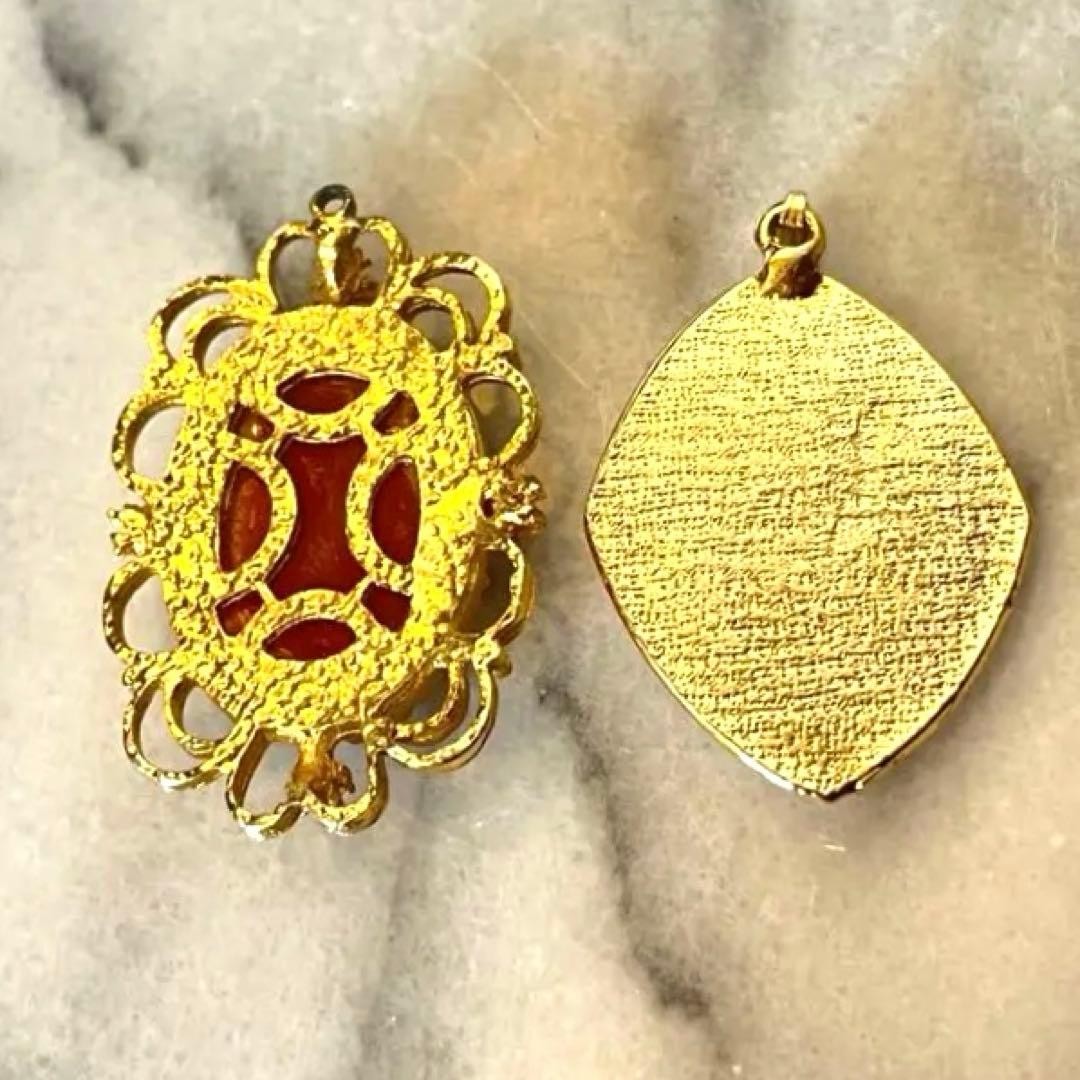 Small Cameo Pendant (2 Pieces) Available.