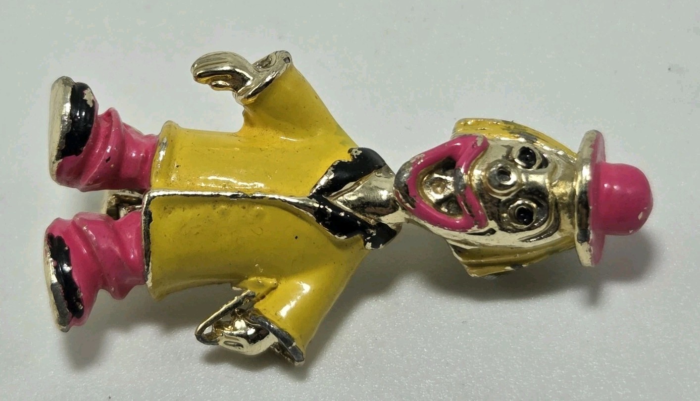 Vintage Gold Tone Enamel Clown Brooch Lapel Hat Pin ~1.5″ Colorful Creepy Happy