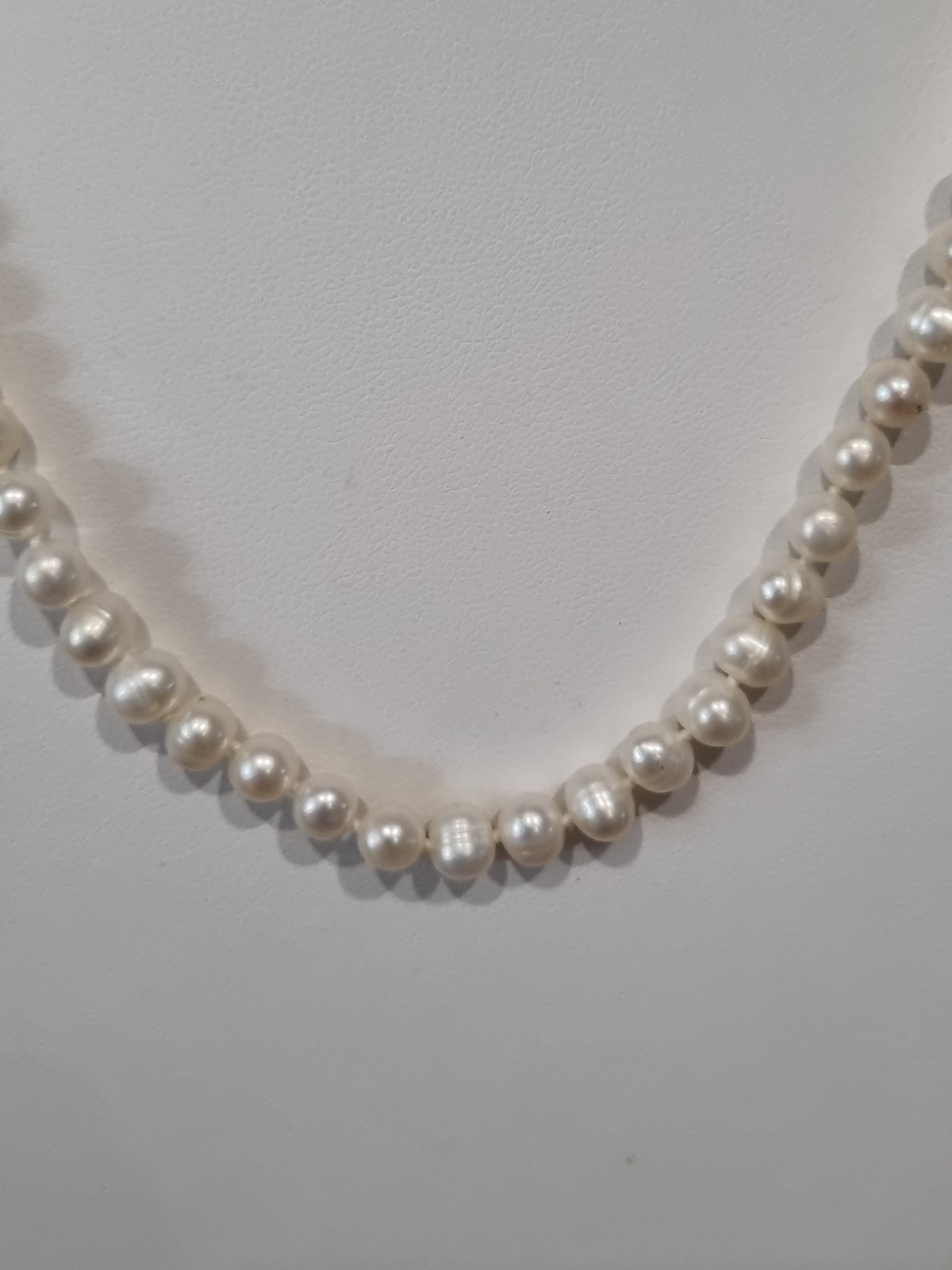 Two Vintage (2) 14k Gold Single Strand Pearl Necklaces c1990s JCM See Video