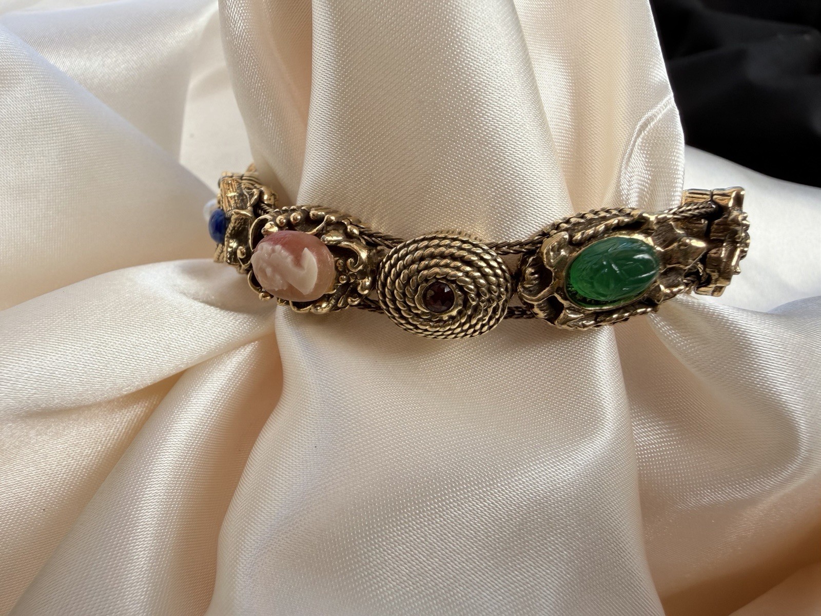 Goldette N.Y. Vintage Signed Gold Tone Charm Bracelet Toggle Glass Cabochons