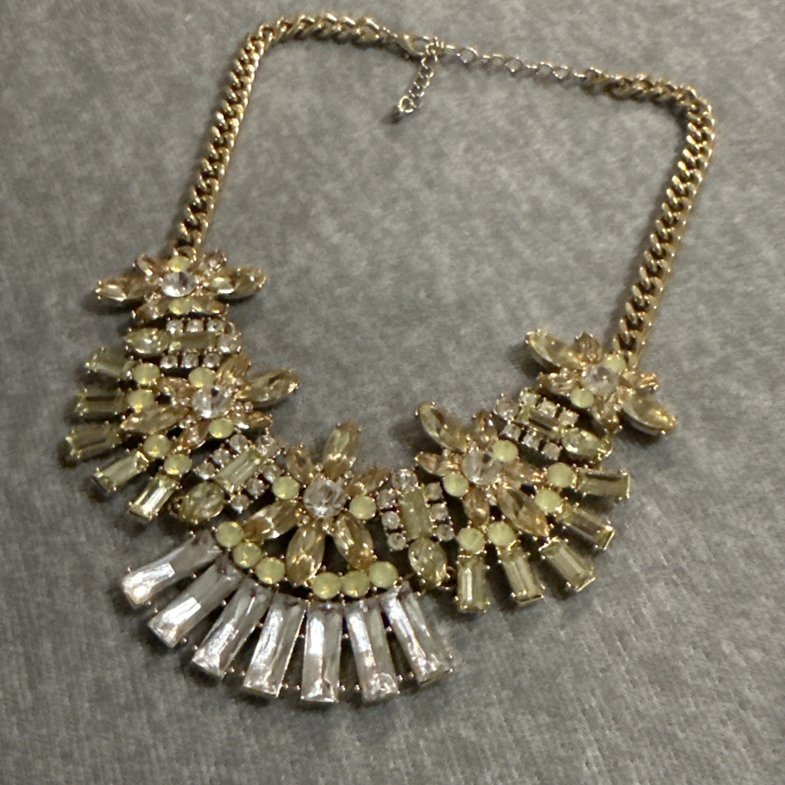 VTG Goldtone Faux Citrine Rhinestone Scoop Bib Necklace Chain Statement
