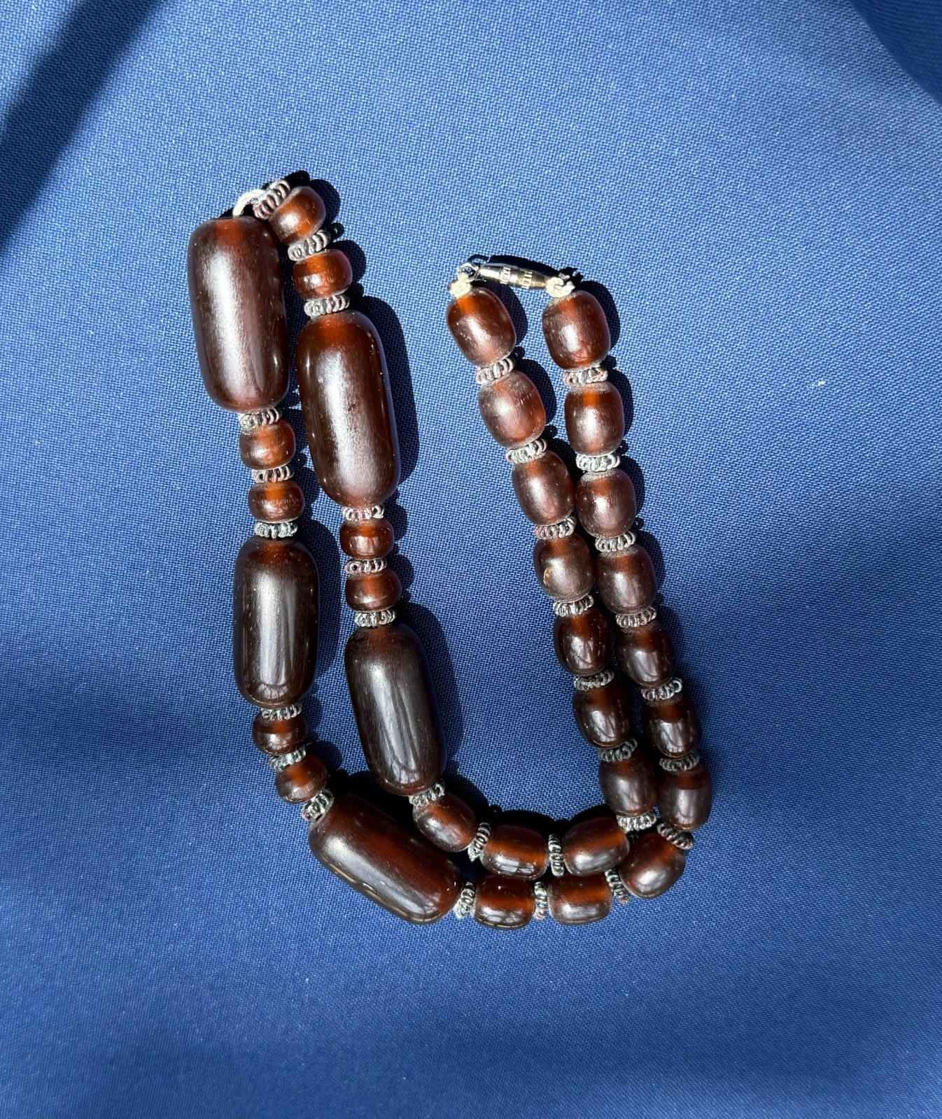 Vintage Cherry Amber Color Phenolic Resin Barrel Bead Necklace 20” 53g