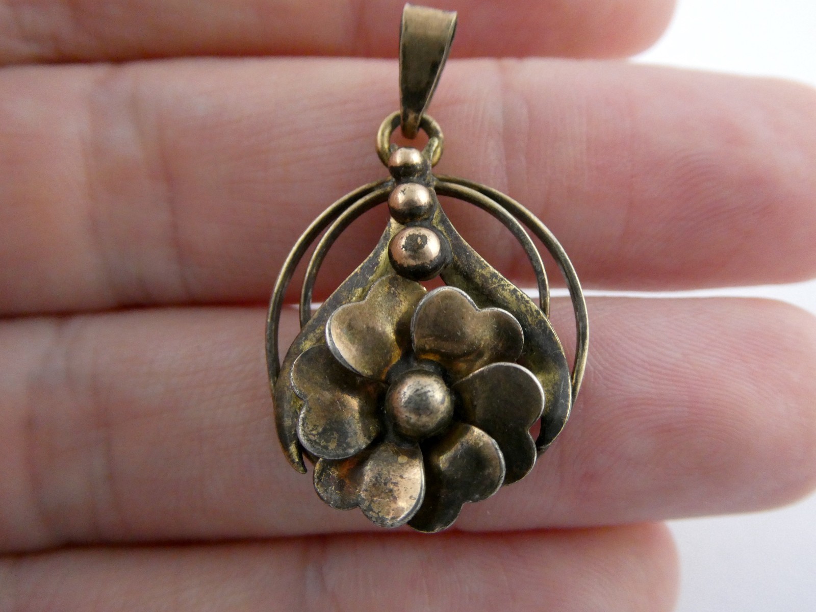 Vintage 1/20th 12k Gold Fill on Sterling Silver Flower Pendant 2.7g 1.25 Inches
