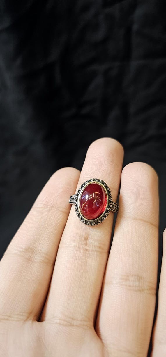 Art Deco Antique Red Agate Ring – Silver Plated Ring Size – sizeable