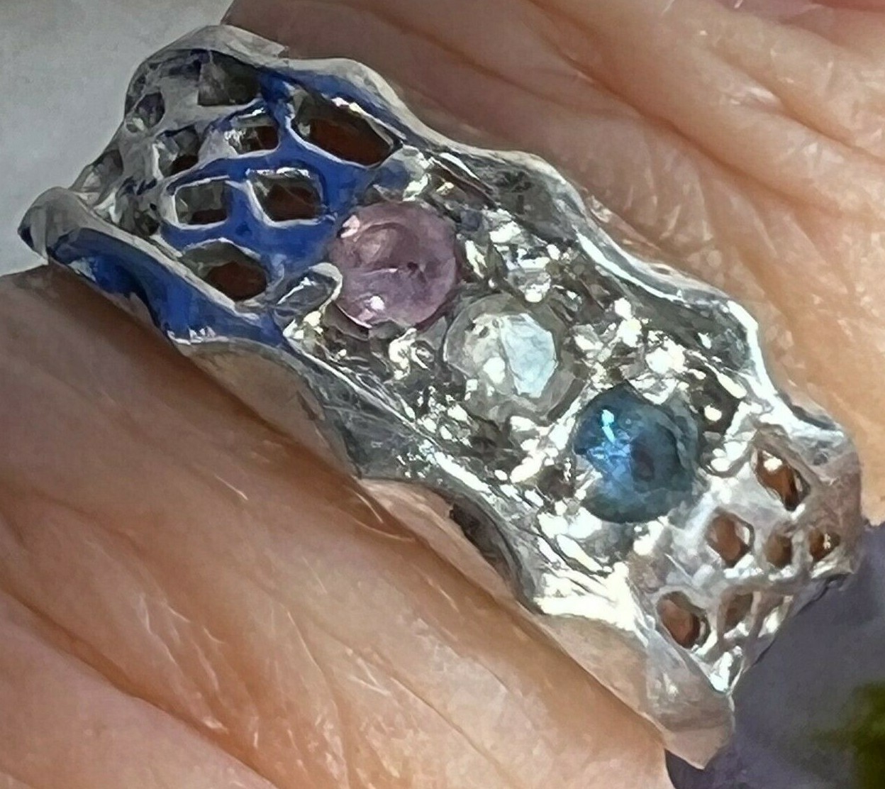 STERLING SILVER 0.925 PINK WHITE BLUE STONE FILIGREE ESTATE BAND RING SIZE 5.5