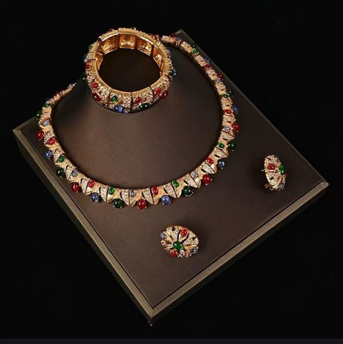 Vintage Ciner Style Multicolor Necklace Earrings Bracelet Jewelry Set