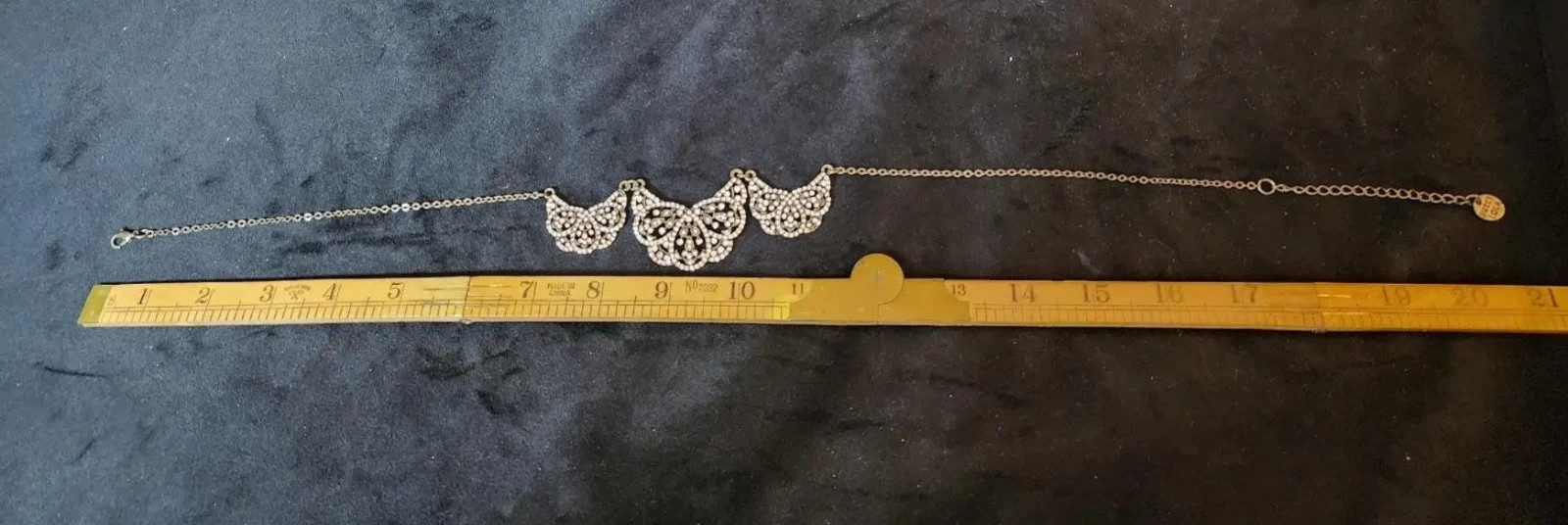 Vintage Rhinestone Filagree Bronze Jewelry Set
