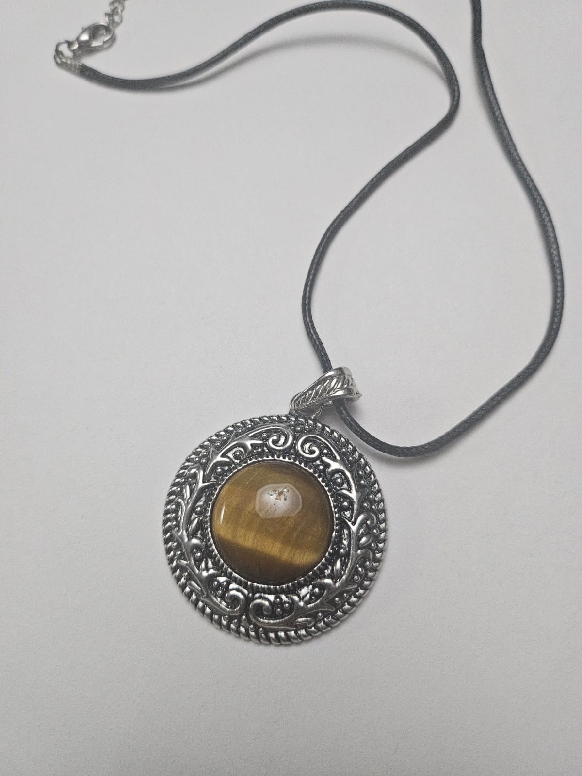 Vintage Boho Tiger Eye Style Pendant Necklace Silver Tone Round Filigree Stateme