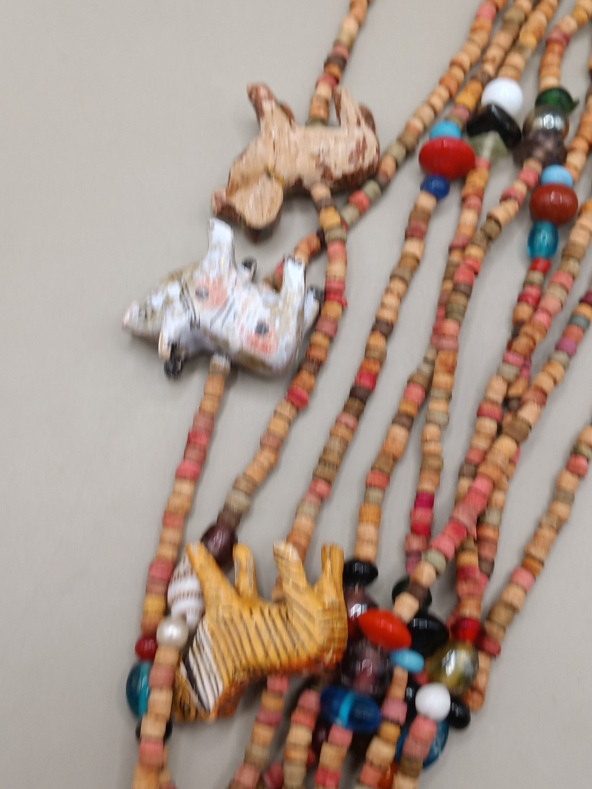 Vtg Wood Beaded Animals Necklace 31.8″