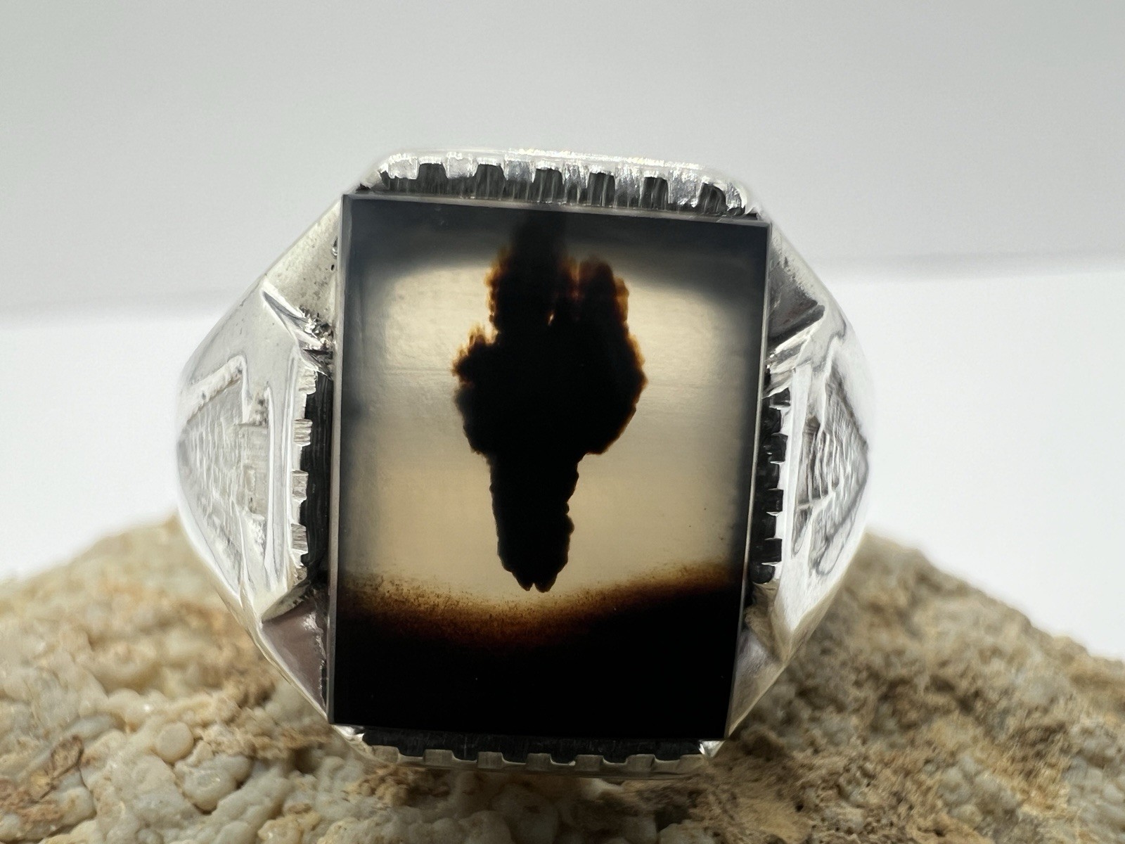 Vintage Men’s Sterling Silver Moss Agate Ring
