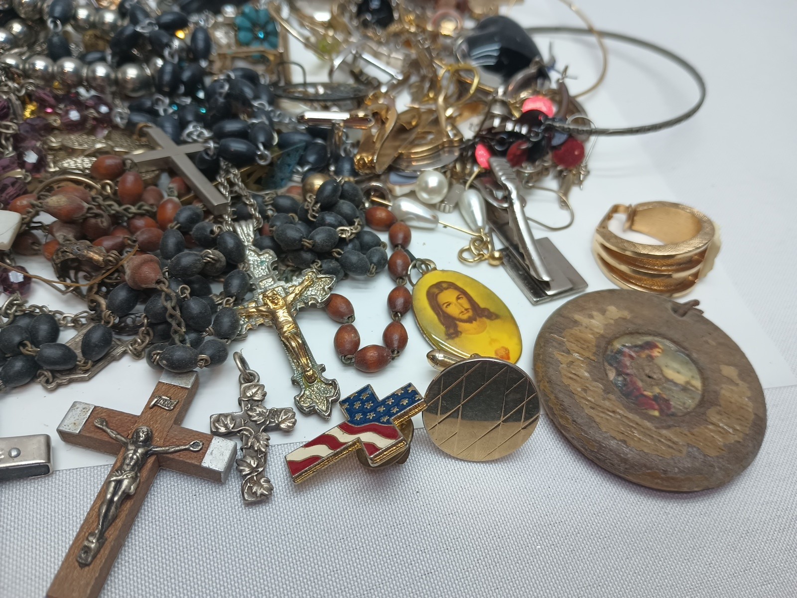 1 Lb REDESIGN/CRAFT FASHION/COSTUME JEWELRY LOT