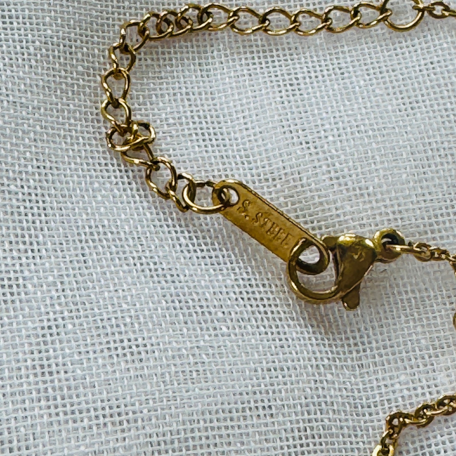 Vintage Gold Tone Flower Link Necklace & Bracelet Set Floral Statement