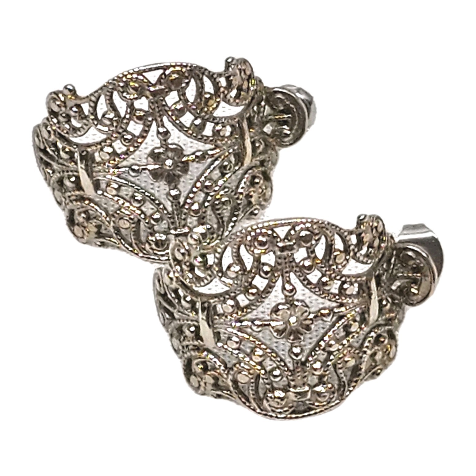 Vintage Silvertone Filigree Half Hoop Curved Pierced Earrings 1″ | Ornate Design