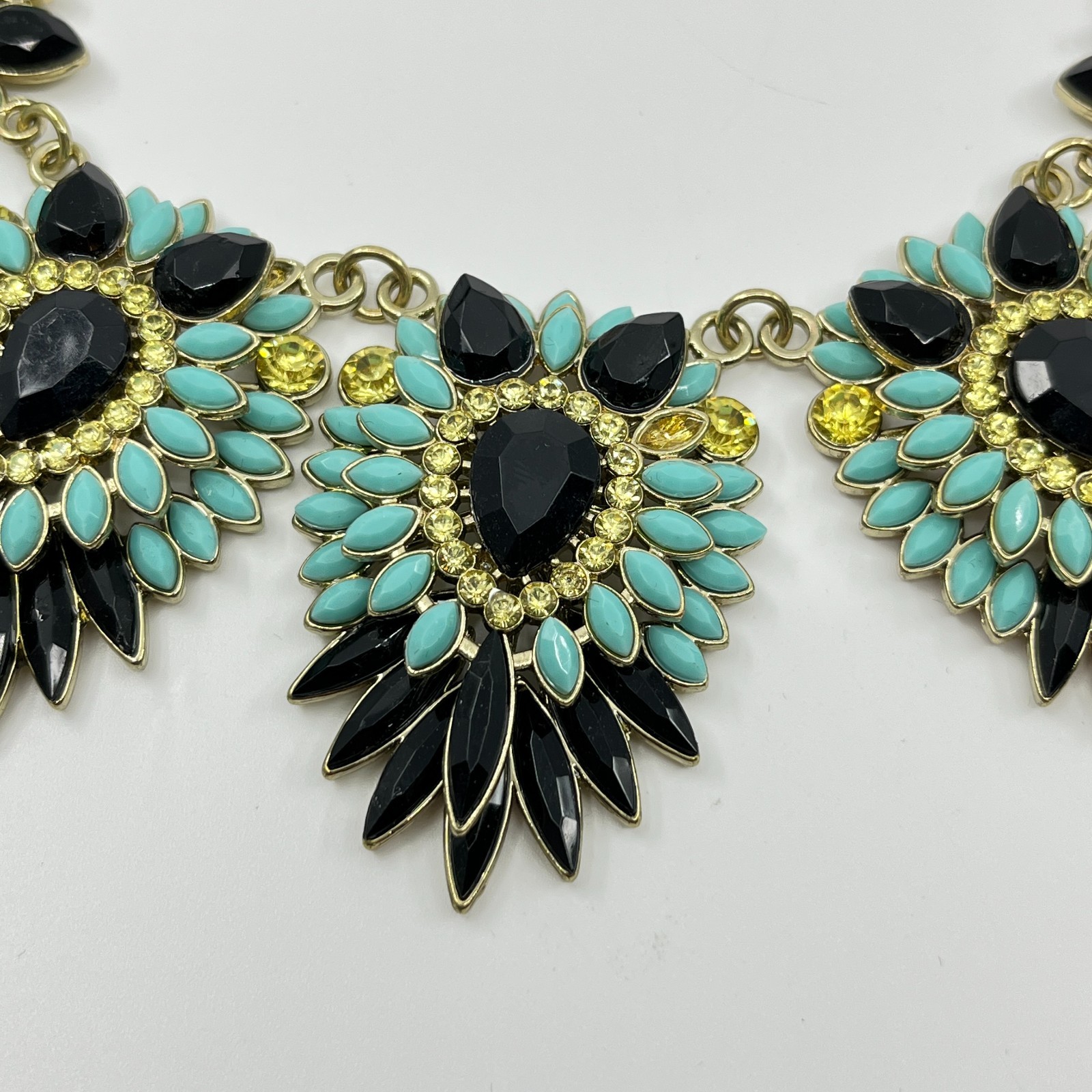 VTG Y2K Statement Necklace Gold Tone Turquoise Color Black Yellow Resin Cabochon
