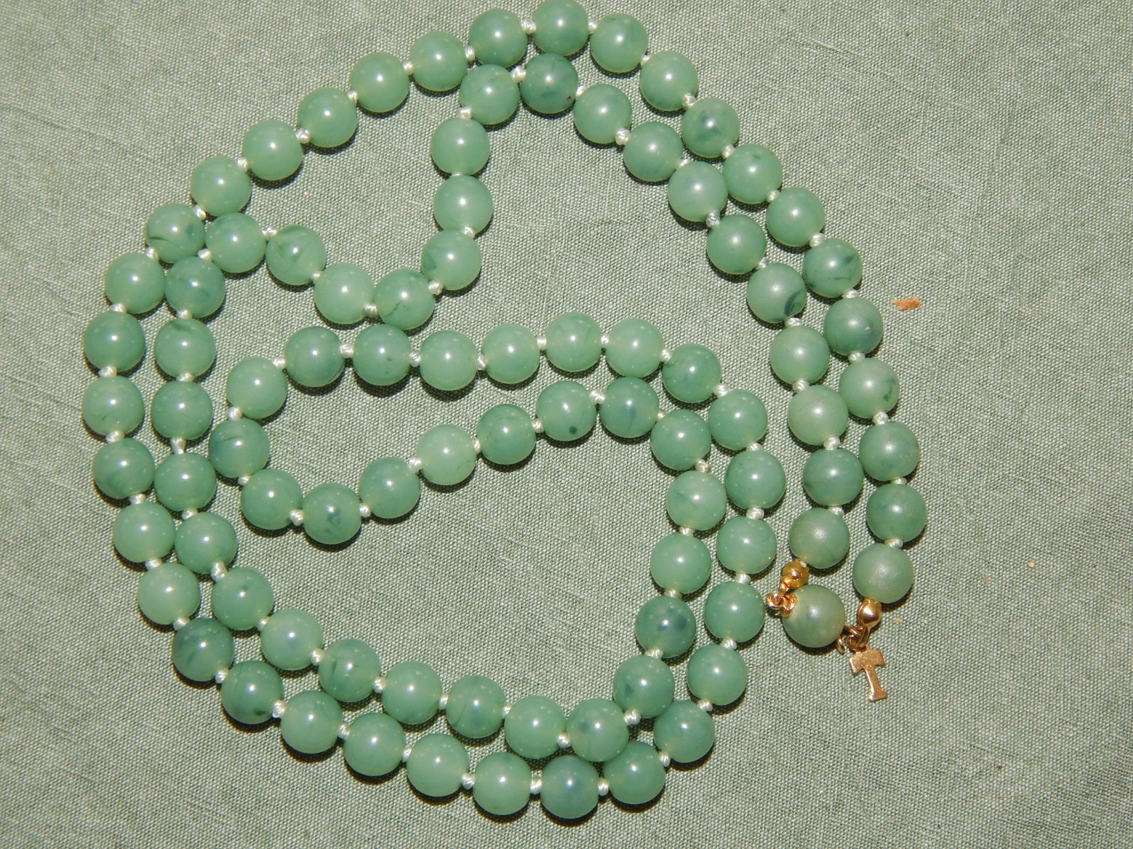 Vintage 30” TRIFARI Faux Jade Green Hand Knotted Acrylic Bead Necklace