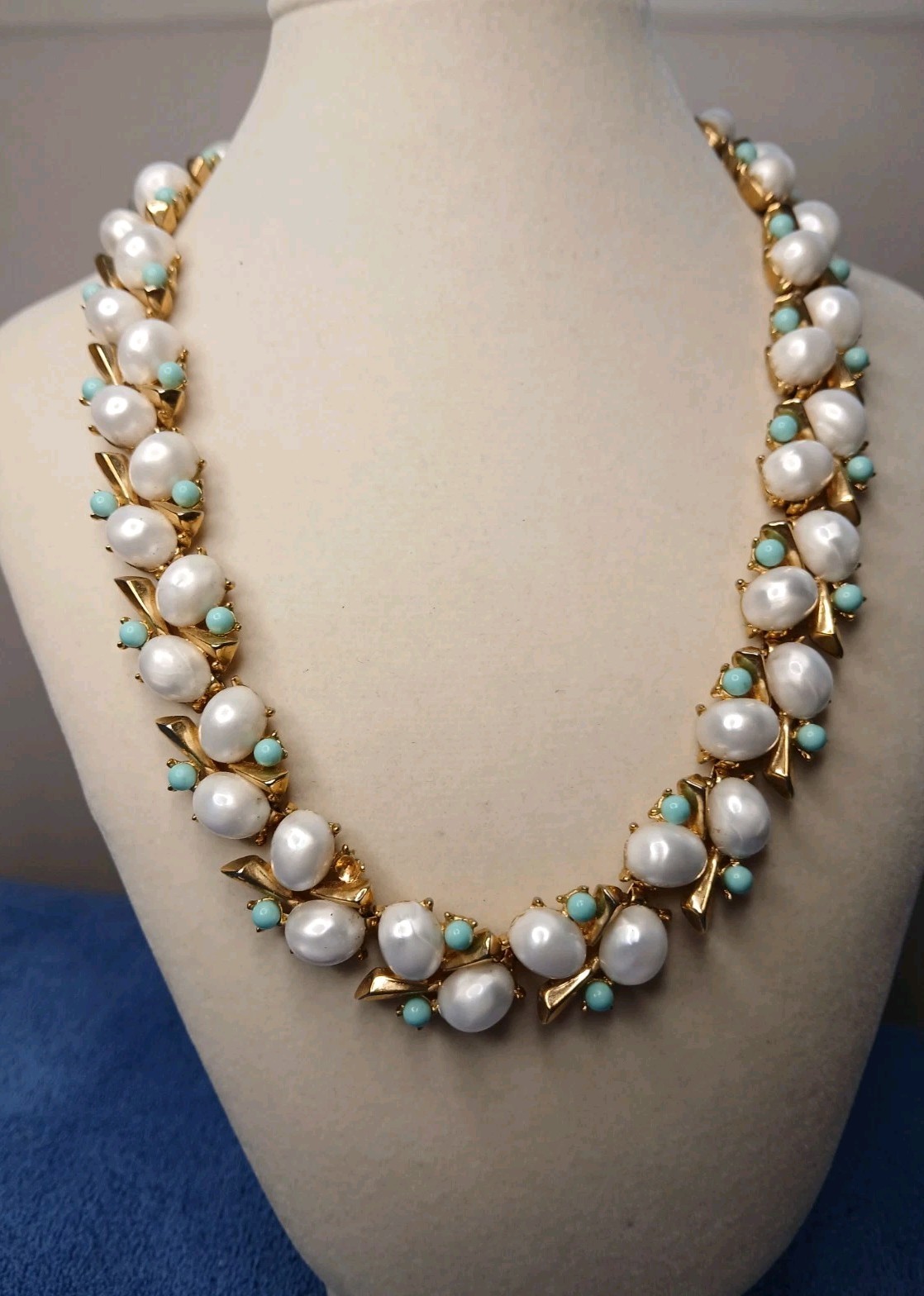 Vintage Crown TRIFARI Necklace & Earrings w/Faux Pearls & Turquoise Set- READ