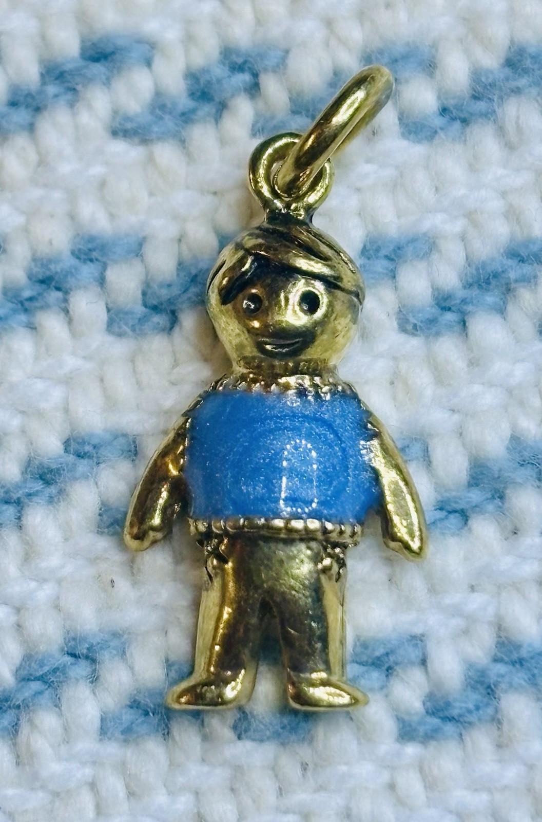 Vintage Avon N/A Charm Pendant Little Boy Blue Pearly Shirt Gold Tone Charm