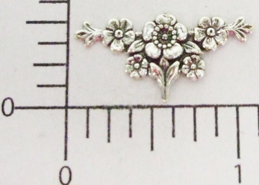 22564 4 Pc. Matte Silver Oxidized Victorian Floral Jewelry Finding